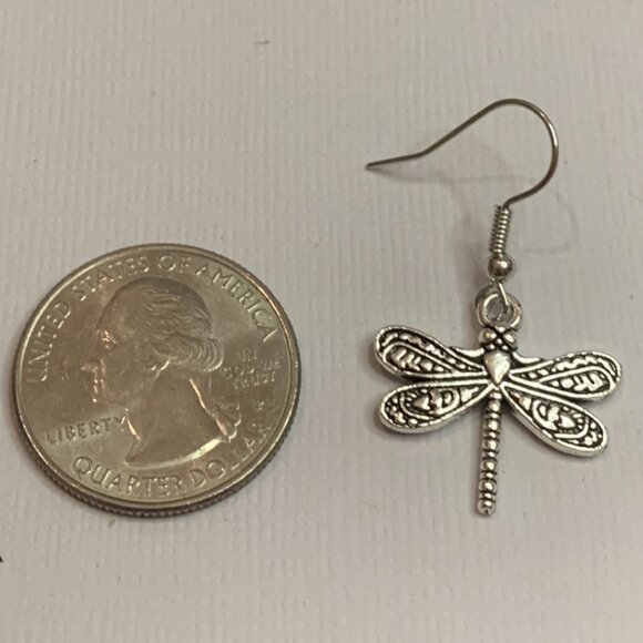 Dragonfly Earring, Insect Earring, Silly Earrings, Gift Idea, Celtic Earring - Picture 5 of 6